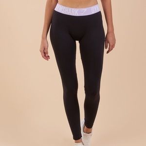 Gymshark Fit leggings in color Black/ Pastel Lilac